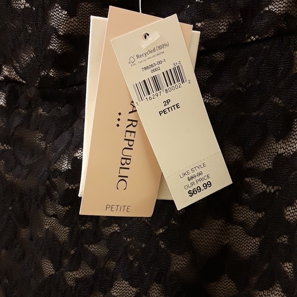 🖤NWT Banana Republic Black Lace Skirt, Size 2P - Picture 6 of 7